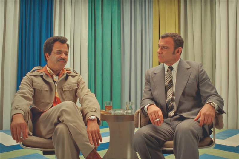 歐文·威爾遜 (Owen Wilson) 在法國(guó)旅途 (2021) 中的腕表-復(fù)刻表