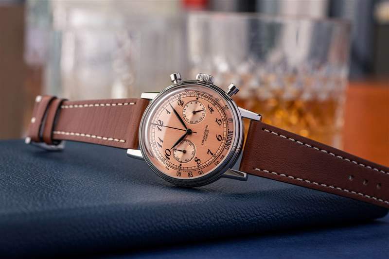 用新款復(fù)古鮭魚腕表徹底擺脫復(fù)古懷舊情懷-復(fù)刻表