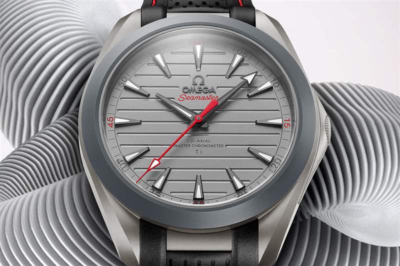 歐米茄海馬Aqua Terra系列超輕的腕表-復(fù)刻表