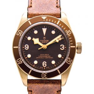 金屬控的最愛，看似低調(diào)卻又顯奢華的5款男裝手表-復(fù)刻表