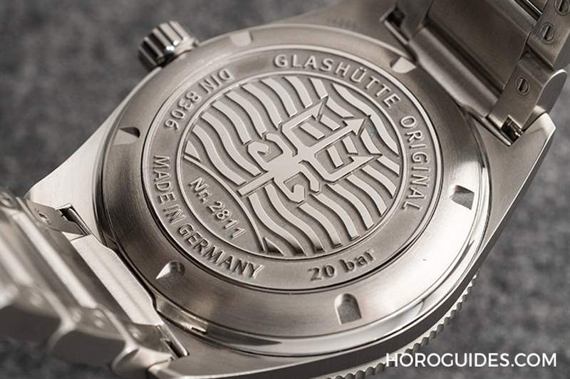 值得你認識的德系血統綠水鬼｜格拉蘇蒂原創SeaQ潛水表蘆葦綠新色-復刻表