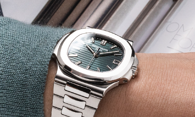 Nautilus 5711/1A華麗轉(zhuǎn)身三部曲：停產(chǎn)、綠面、再創(chuàng)天價(jià)！-復(fù)刻表