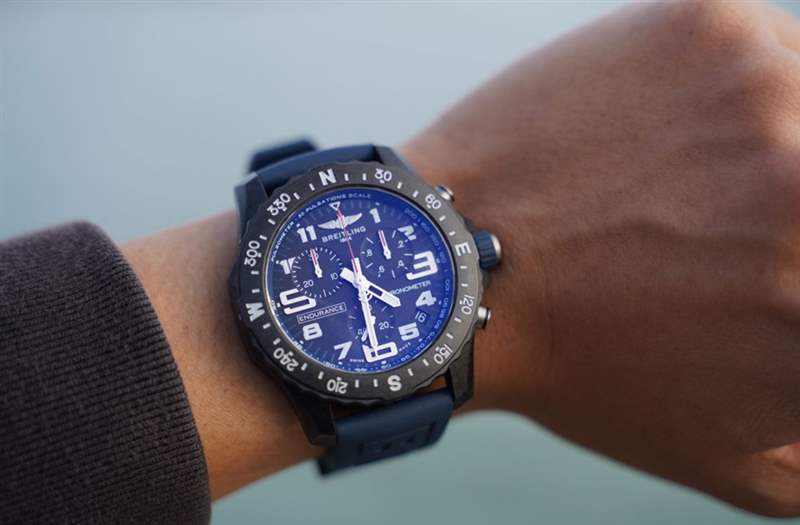 百年靈Breitling Endurance Pro開箱！針對戶外而生的搶眼之作！-復刻表