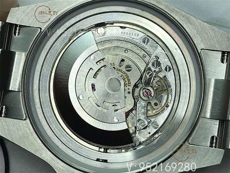 AR廠勞力士黑鬼王海使V2最高版本復(fù)刻做工和N廠黑鬼王對(duì)比怎么樣-復(fù)刻表