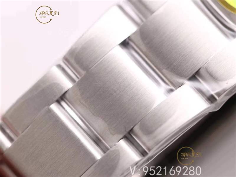 N廠勞力士黑綠水鬼v10版復刻表推出，能否重回巔峰呢-復刻表