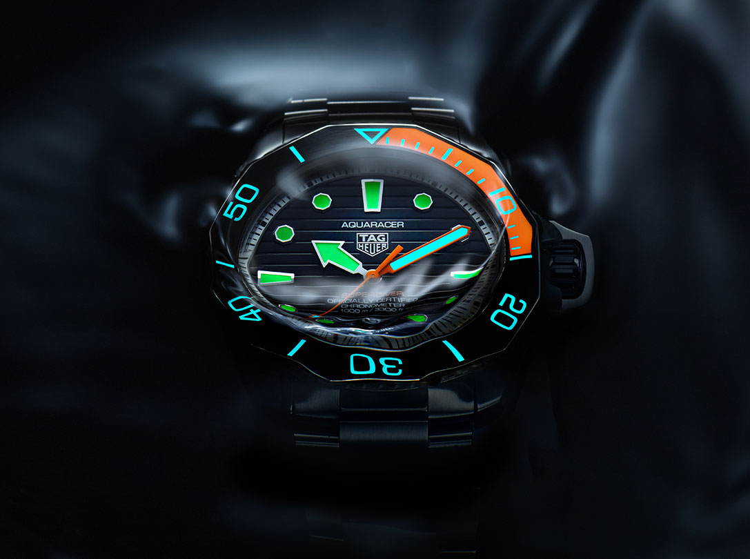 泰格豪雅水上賽車專業(yè)1000超級潛水員-天梭T-賽車摩托車GP 2022-復(fù)刻表