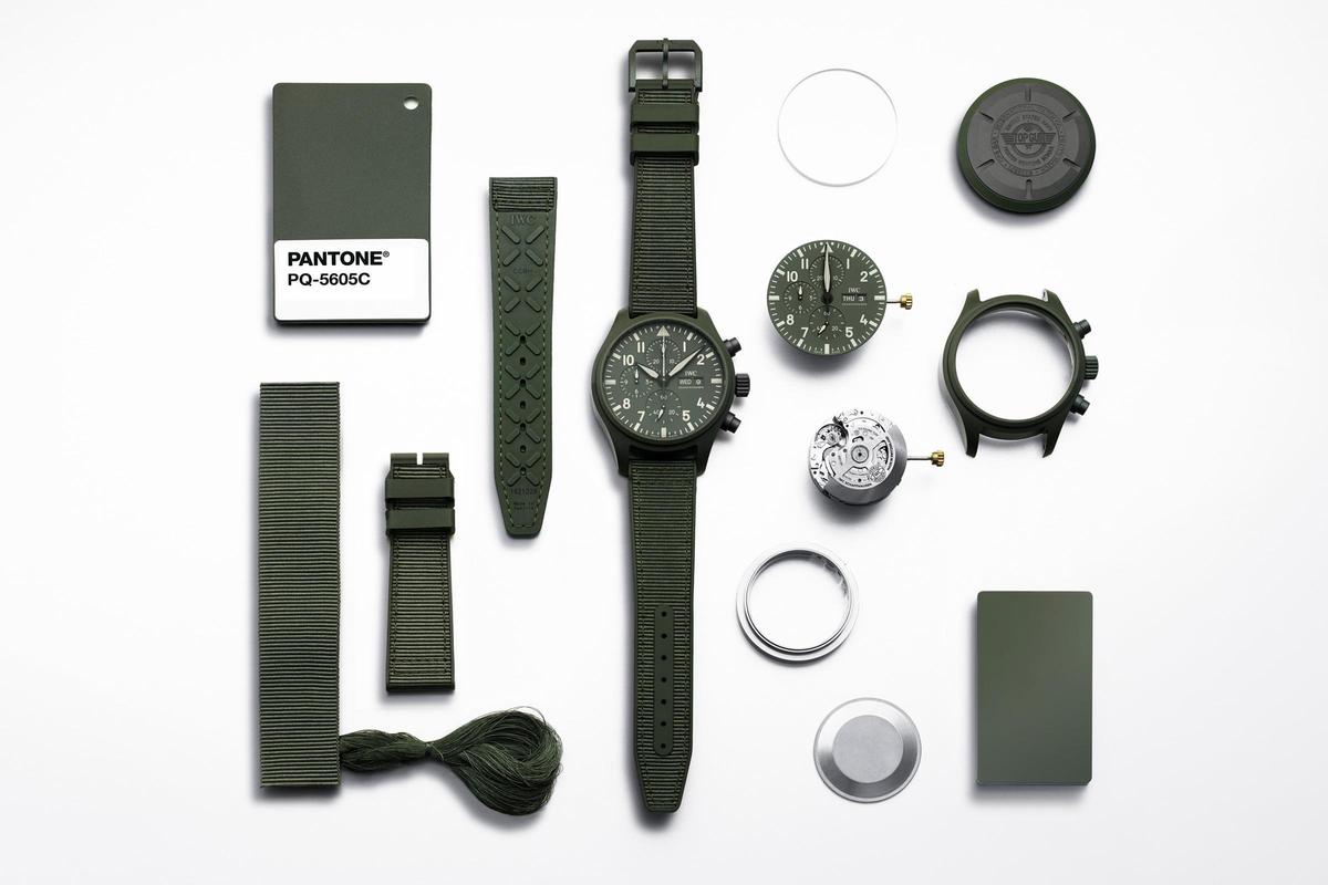 由Pantone?為專屬色彩命名！IWC Top Gun新軍報到-復(fù)刻表
