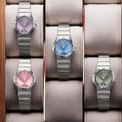 高彩度、強(qiáng)性能的一年！OMEGA 2022新表速寫-復(fù)刻表