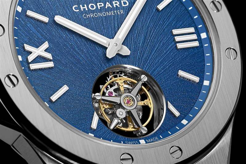 CHOPARD蕭邦年度重點新款：復(fù)雜工藝，允文允武。-復(fù)刻表