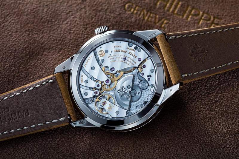 復(fù)古風(fēng)格的全新嘗試！百達翡麗Calatrava系列新增Ref. 5326與Ref. 5226-復(fù)刻表