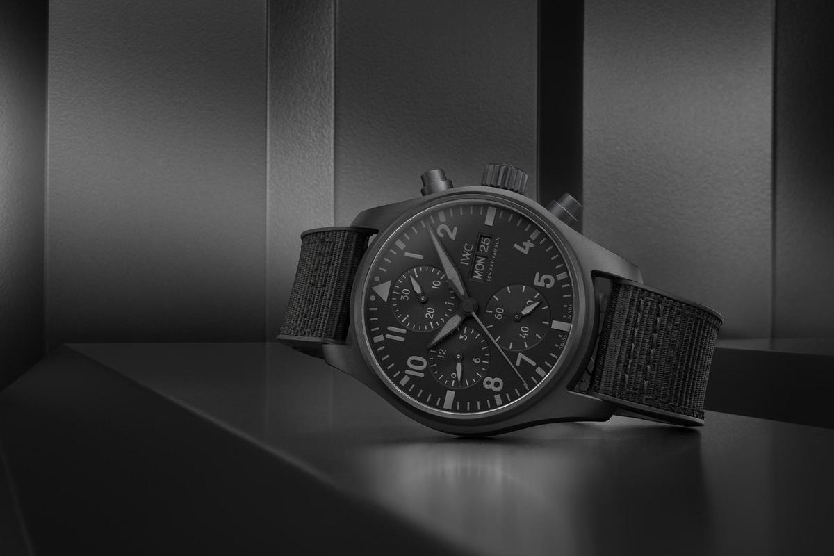 由Pantone?為專屬色彩命名！IWC Top Gun新軍報到-復(fù)刻表