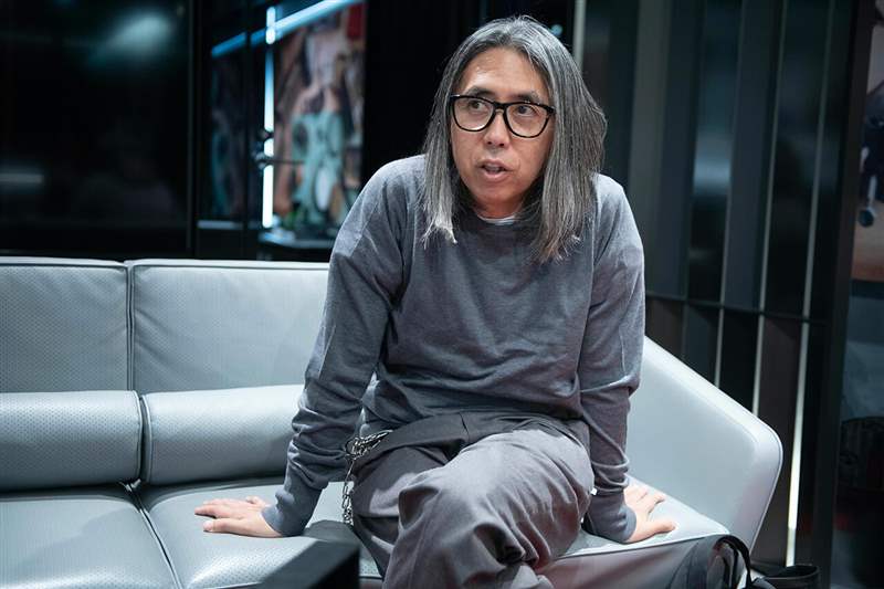 泰格豪雅 x Fragment聯(lián)名設(shè)計(jì)Heuer 02計(jì)時(shí)碼表-復(fù)刻表