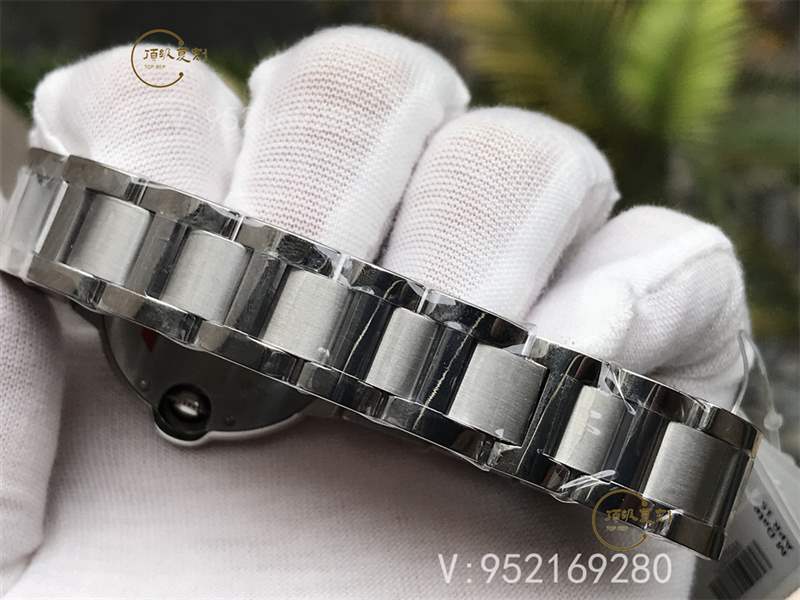 V6廠藍(lán)氣球-V6廠卡地亞藍(lán)氣球33mm機(jī)械女表復(fù)刻做工怎么樣-復(fù)刻表