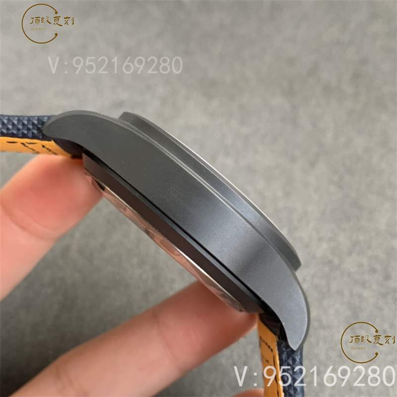 ZF廠萬國飛行員top gun計時復(fù)刻表IW389008藍(lán)天使做工怎么樣-復(fù)刻表