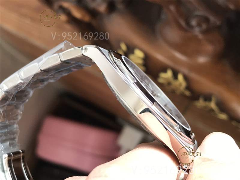 XF廠VC江詩丹頓縱橫四海2000V海外超薄復(fù)刻表騷藍盤做工怎么樣-復(fù)刻表