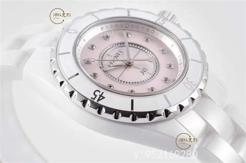 XF廠香奈兒J12系列陶瓷石英女士復(fù)刻表粉盤(pán)做工怎么樣-復(fù)刻表