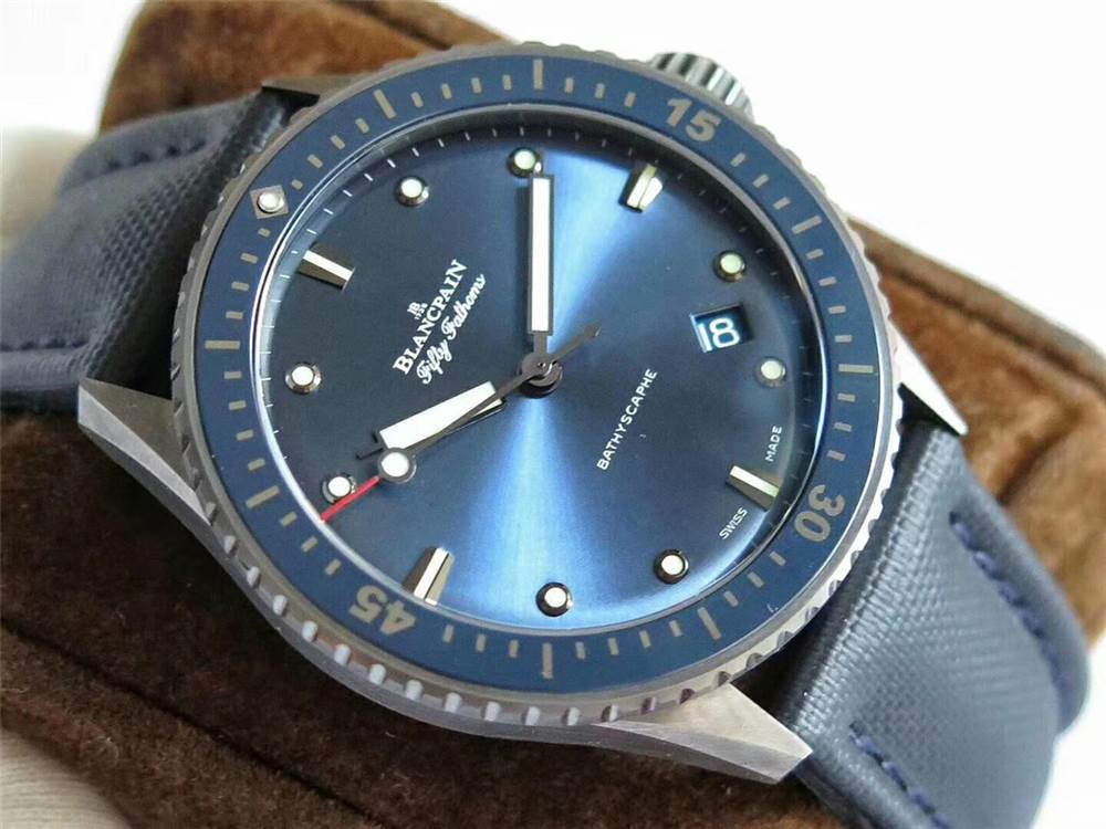 ZF廠寶珀五十噚陶瓷藍盤5000-0240-O52A復刻表做工怎么樣-復刻表