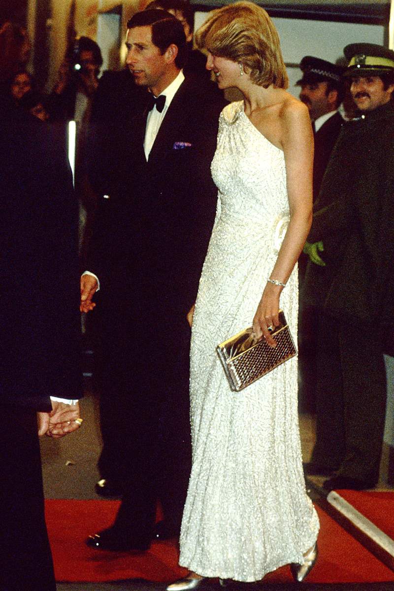 通過她的手表記住伊麗莎白二世女王-復刻表