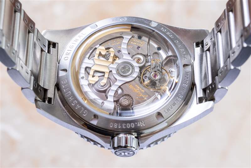 動手實踐：格拉蘇蒂原創(chuàng) SeaQ 綠色表盤精鋼潛水表-復刻表