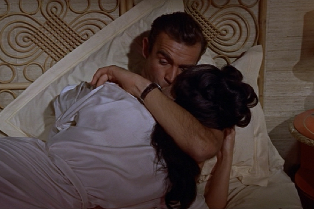 看電影肖恩康納利起源于詹姆斯邦德戴著勞力士潛艇參考的角色。6538在'博士。不'-復刻表