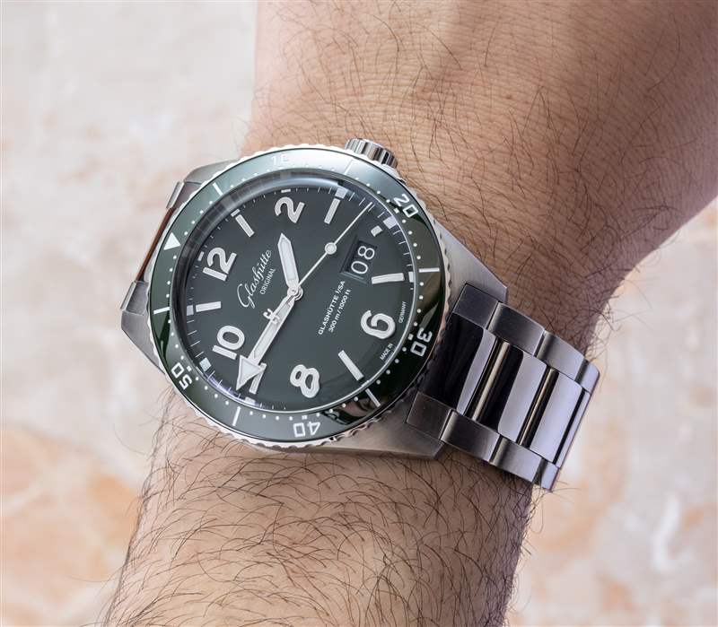 動手實踐：格拉蘇蒂原創(chuàng) SeaQ 綠色表盤精鋼潛水表-復刻表