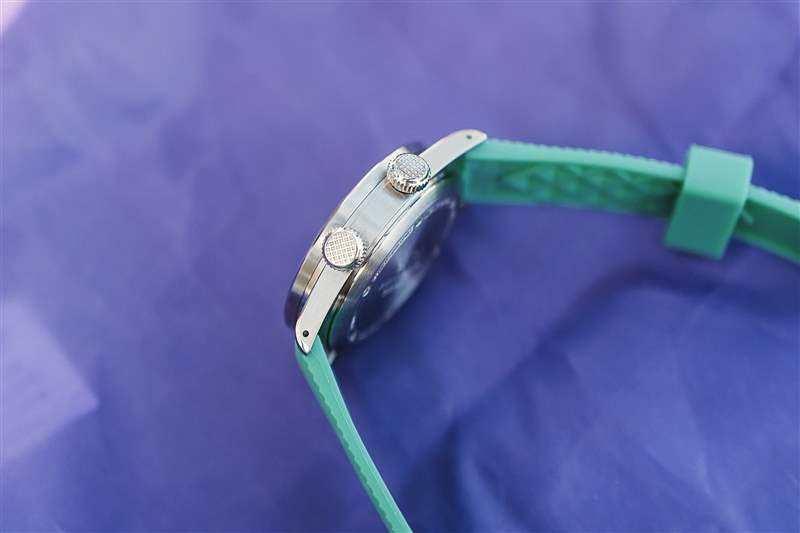 動(dòng)手移動(dòng)Rugrats波羅的海5周年紀(jì)念手表是90年孩子的夢(mèng)想-復(fù)刻表