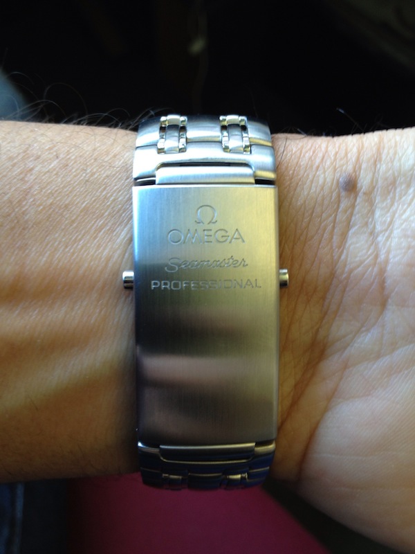 歐米茄海馬系列300M GMT“詹姆斯邦德”腕表評(píng)測(cè)-復(fù)刻表