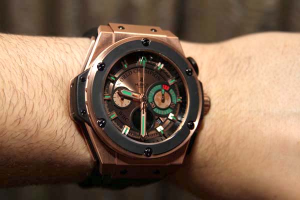 恒寶_27 拳擊傳奇的Hublot手表和拍賣會-復(fù)刻表