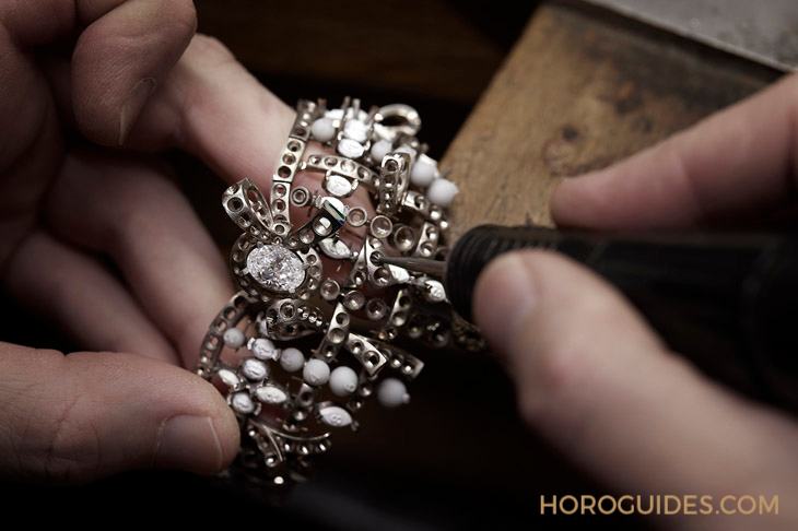 最奢華的斜紋軟呢，TWEED DE CHANEL頂級(jí)珠寶系列-復(fù)刻表