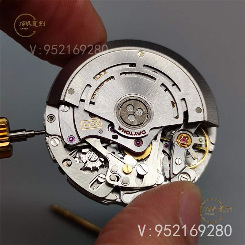 勞力士4130機芯余文樂迪通拿復刻表那個廠做的最好,BT廠和C廠對比那個更接近正品-復刻表