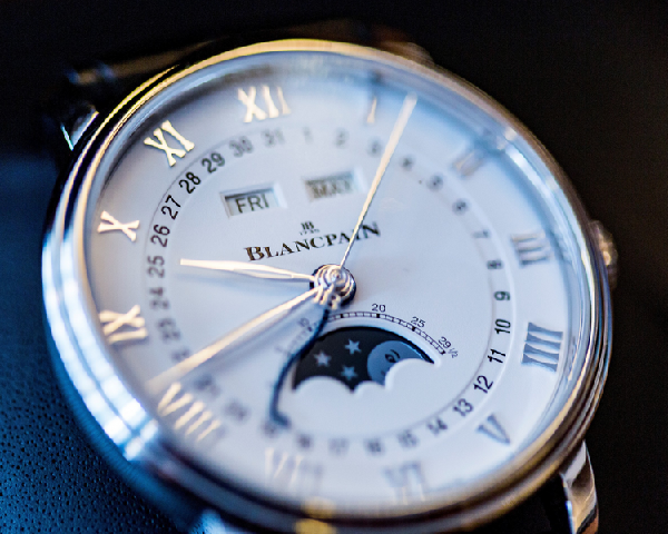 月相手表哪個品牌最好(月相手表是哪個品牌最開始做的)-復刻表