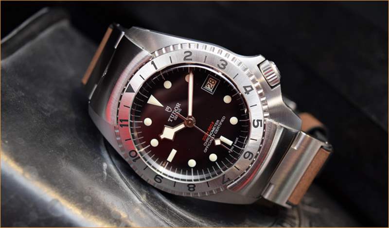 柏萊士和帝舵哪個品牌好(柏萊士和帝舵哪個檔次高)-復刻表