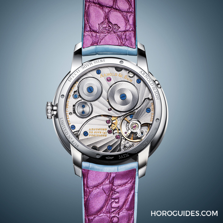 Arnold & Son招牌超大月相窗以釕晶體形塑又美又魔幻的夜色美學|恒久月相38午夜潮汐腕表-復刻表