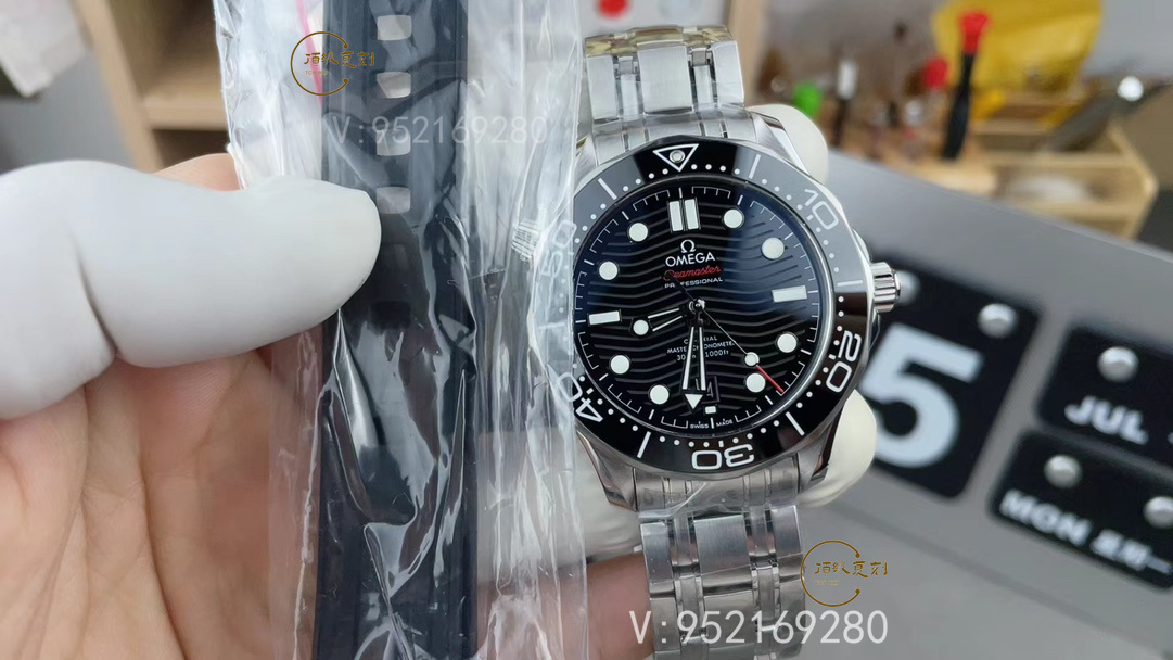 VS廠歐米茄海馬300復刻表深度測評：工藝與細節的卓越展現-復刻表