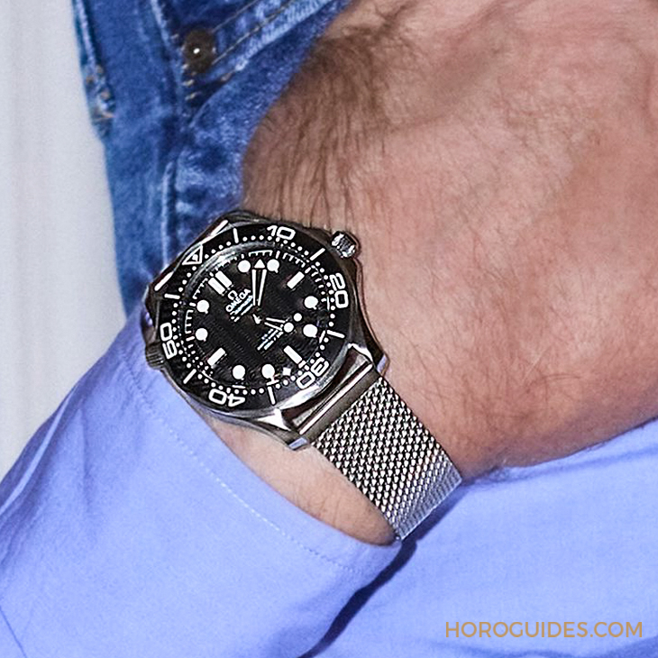 007手腕再次提前曝光新作？ 巴黎奧運(yùn)會(huì)謎樣的OMEGA Seamaster黑面無(wú)日期款-復(fù)刻表