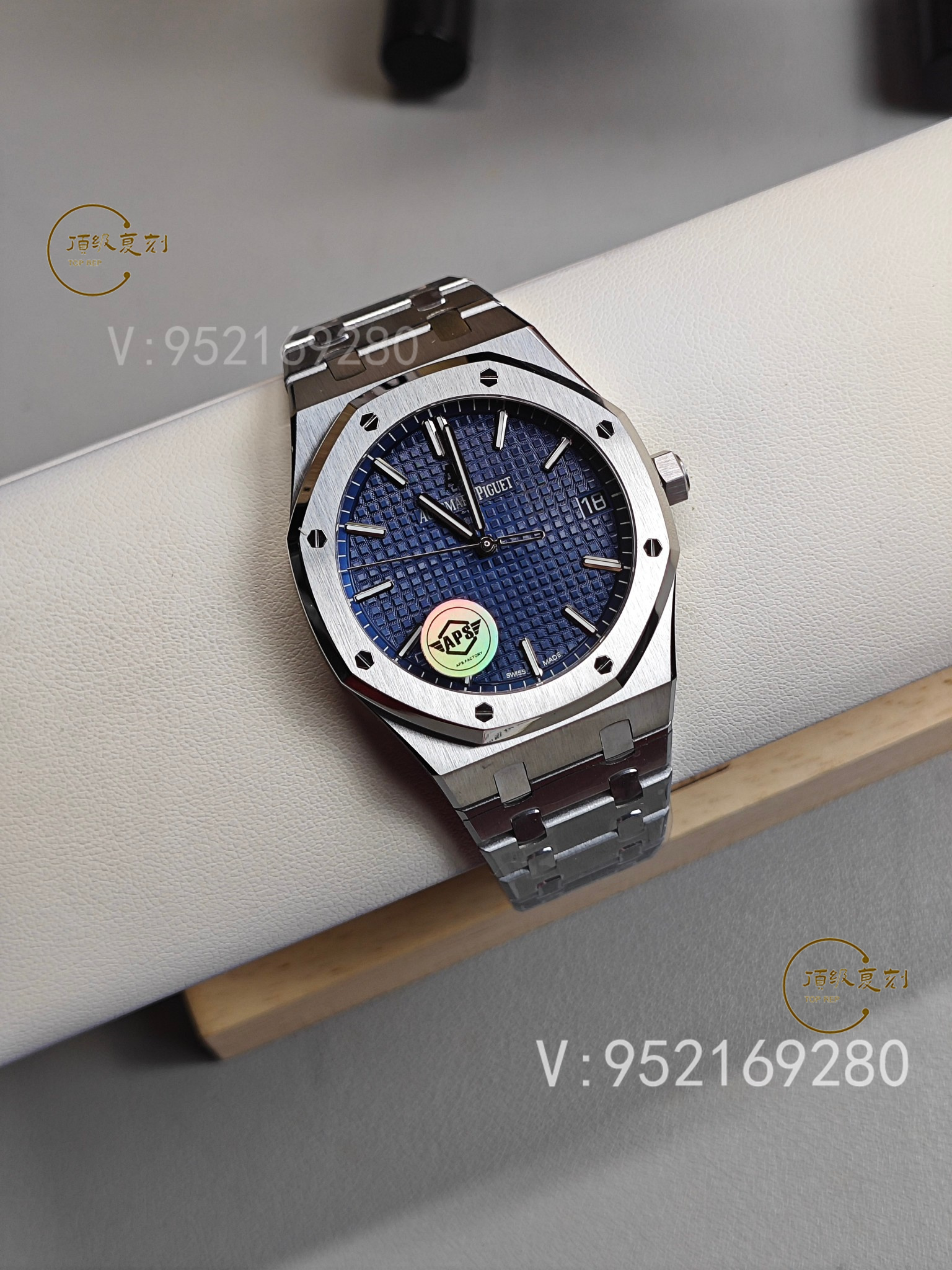 深入解析APS愛(ài)彼復(fù)刻表15500藍(lán)面版：4302一體機(jī)芯與原裝同步功能-復(fù)刻表